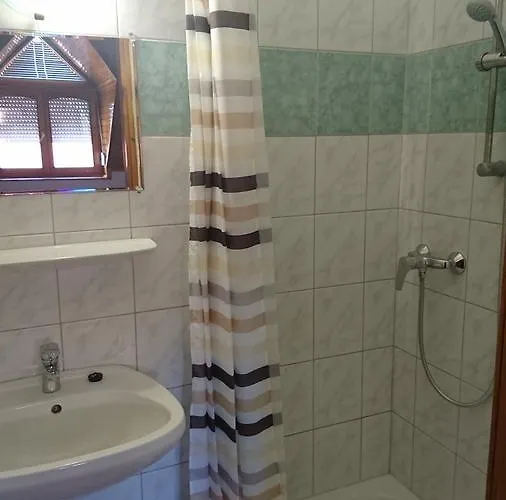 Flamingo Panzio Couette-café